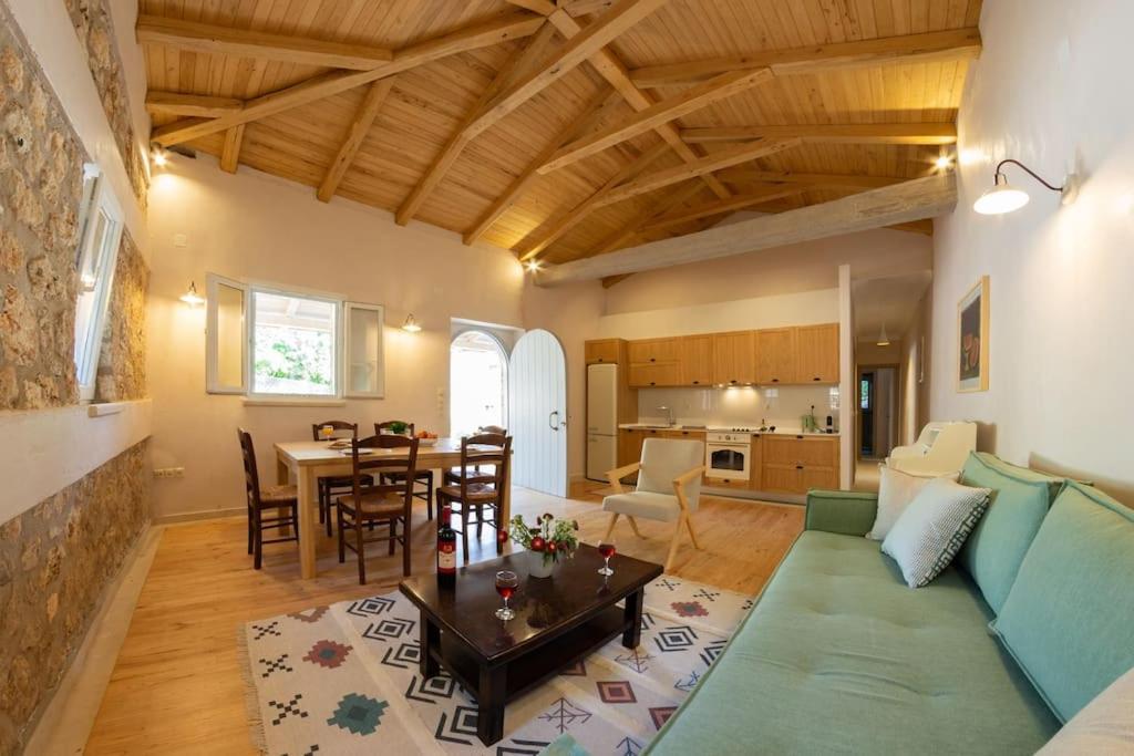 Avli - Tranquil Stonehouse In Lefkada Villa Alexandros Exterior photo