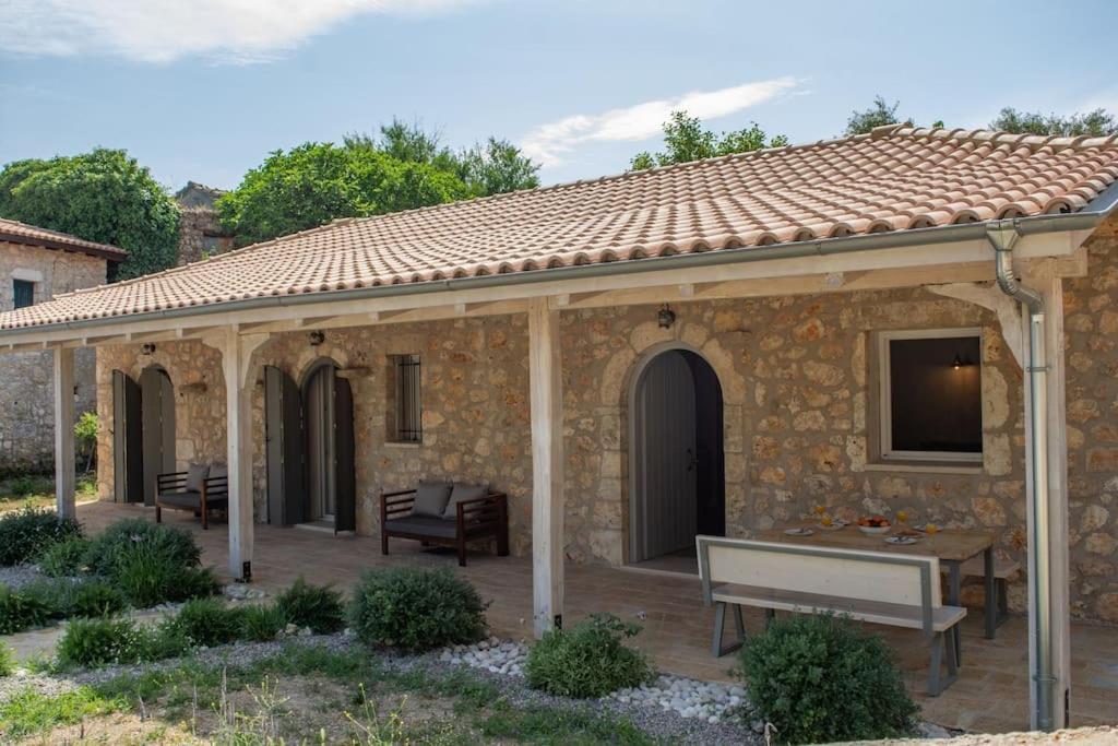 Avli - Tranquil Stonehouse In Lefkada Villa Alexandros Exterior photo