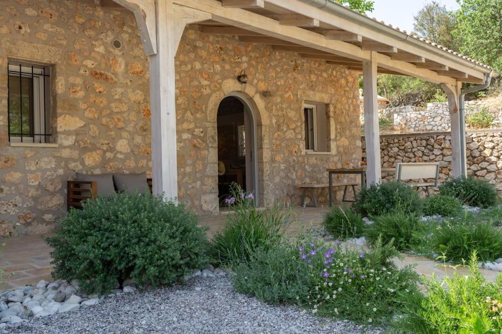 Avli - Tranquil Stonehouse In Lefkada Villa Alexandros Exterior photo